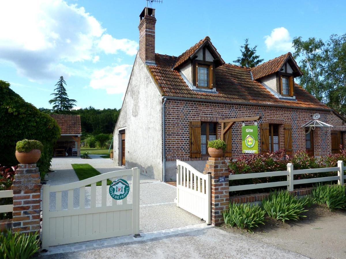 Gite De Sologne "Les Galoches" Dhuizon Exterior photo