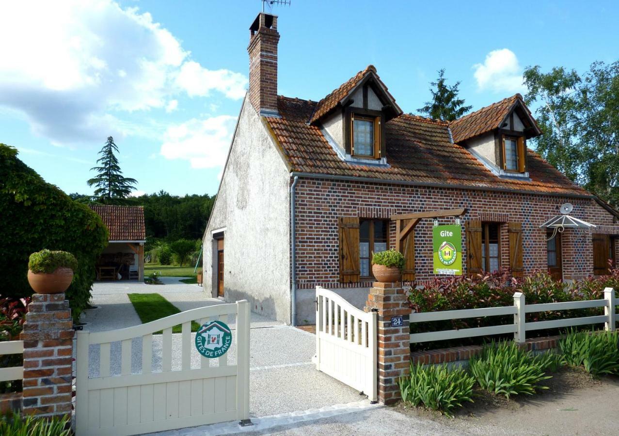 Gite De Sologne "Les Galoches" Dhuizon Exterior photo