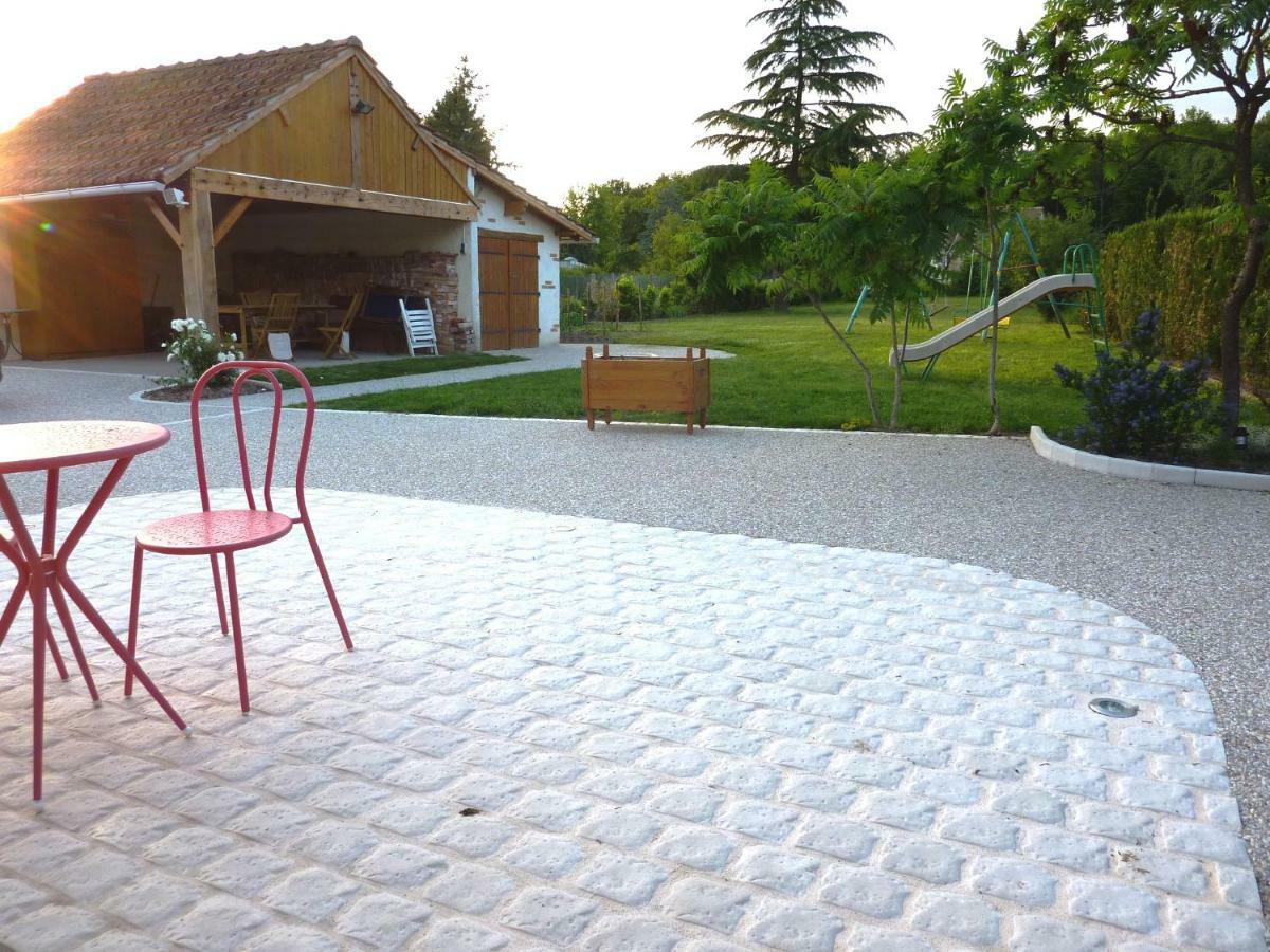 Gite De Sologne "Les Galoches" Dhuizon Exterior photo